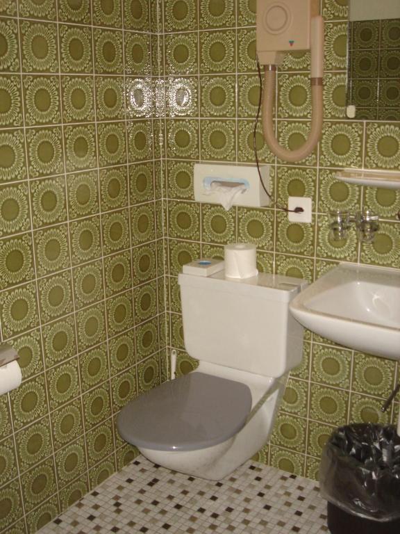 Hotel Eden Sisikon Szoba fotó