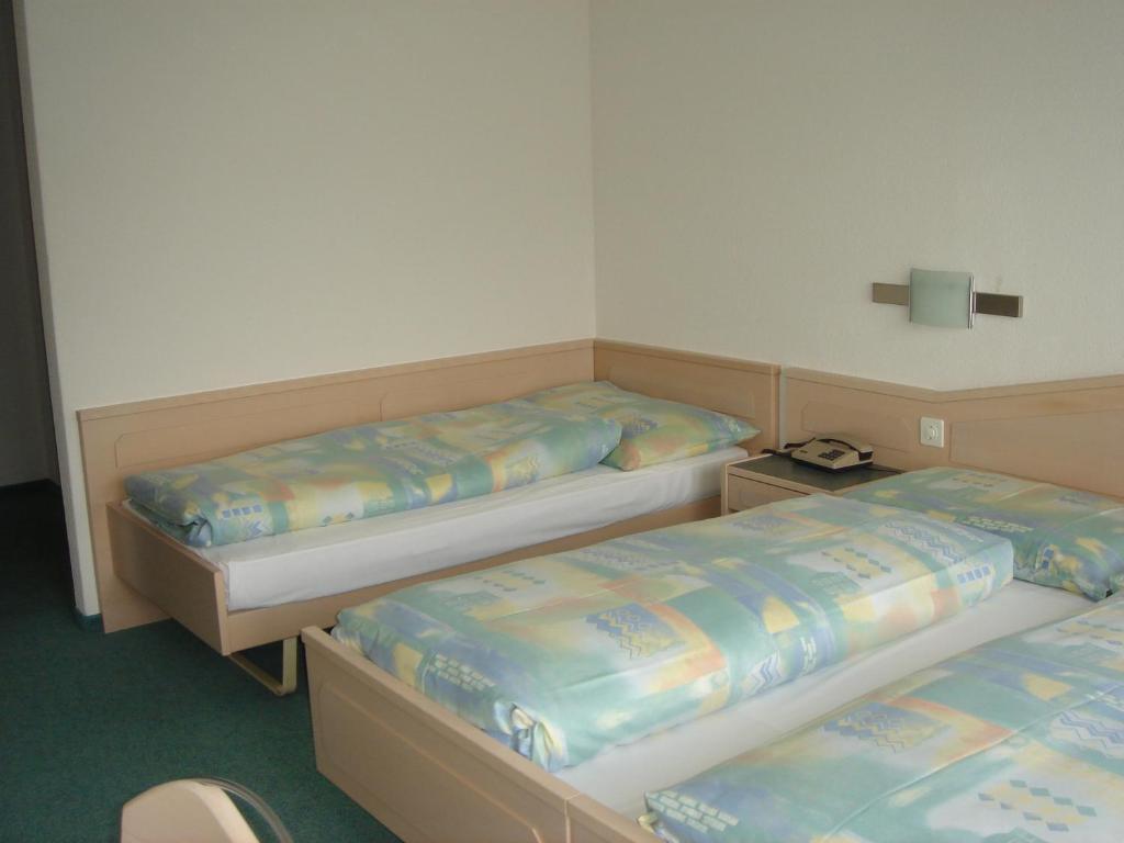 Hotel Eden Sisikon Szoba fotó