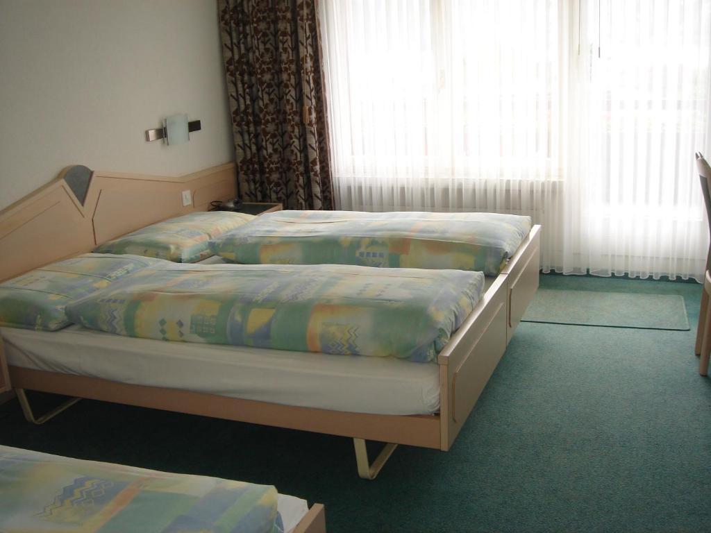 Hotel Eden Sisikon Szoba fotó