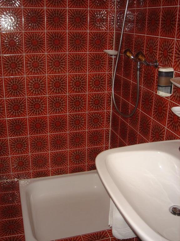 Hotel Eden Sisikon Szoba fotó
